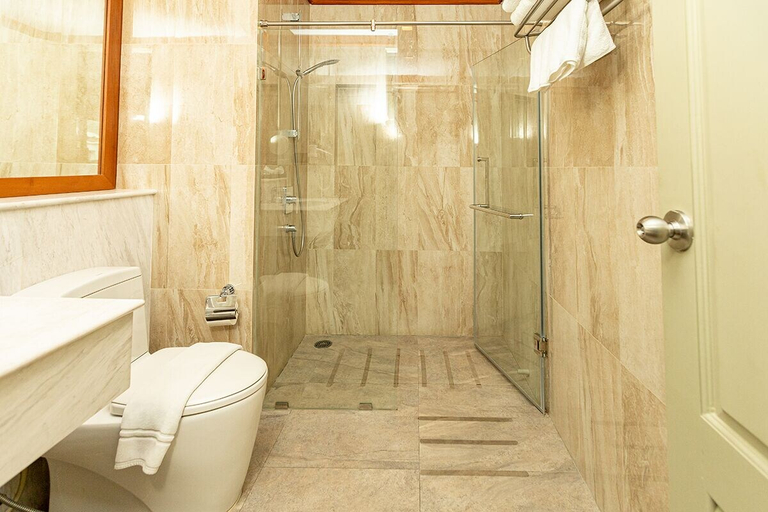 Bathroom 4, Plakan Resort, Muang Kanchanaburi