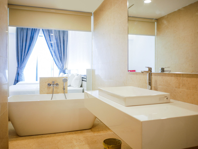 Bathroom 5, May Full Seaview Luxury Suite, Penang Island
