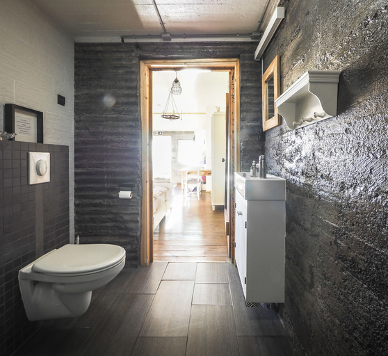 Bathroom 4, The Garage, Vestur-Eyjafjallahreppur