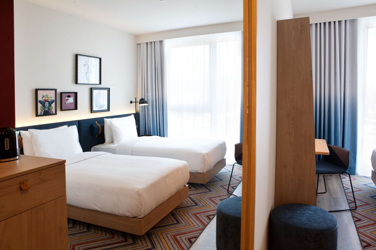 Bedroom 3, Hampton by Hilton Munich Airport South, Freising