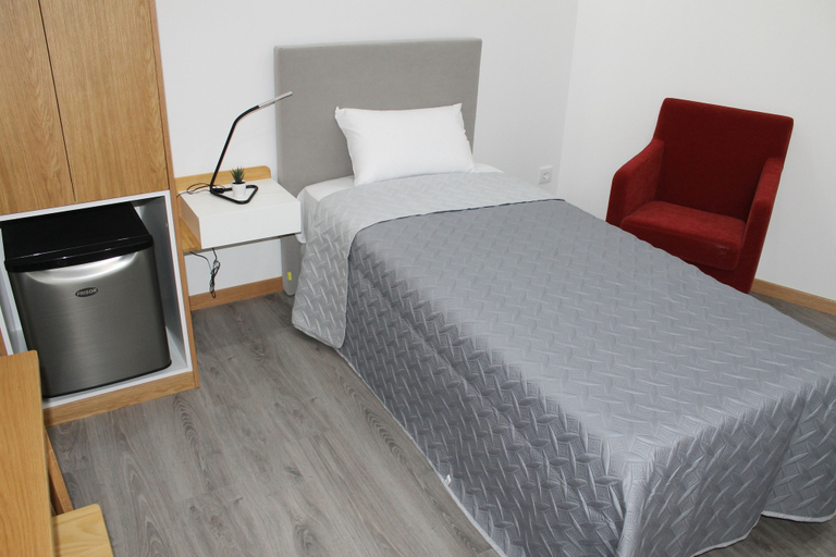 Bedroom 2, Alojamento Girassol - Guest House, Castelo Branco