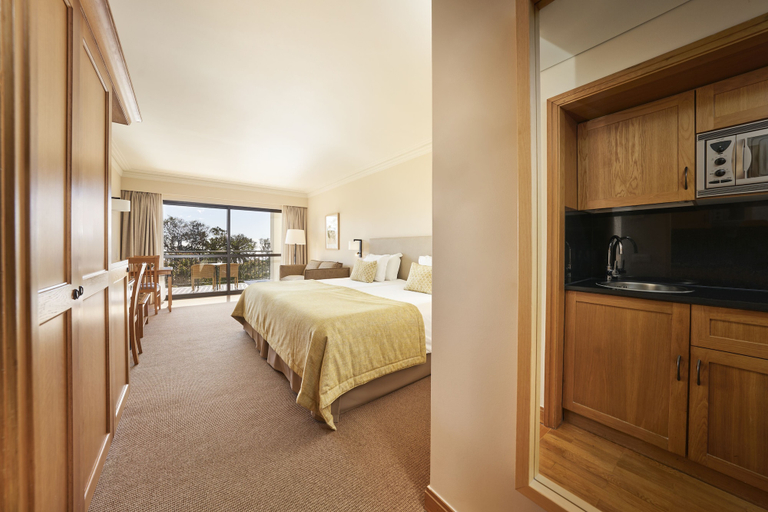 Bedroom 4, The Residence Porto Mare, by PortoBay, Funchal