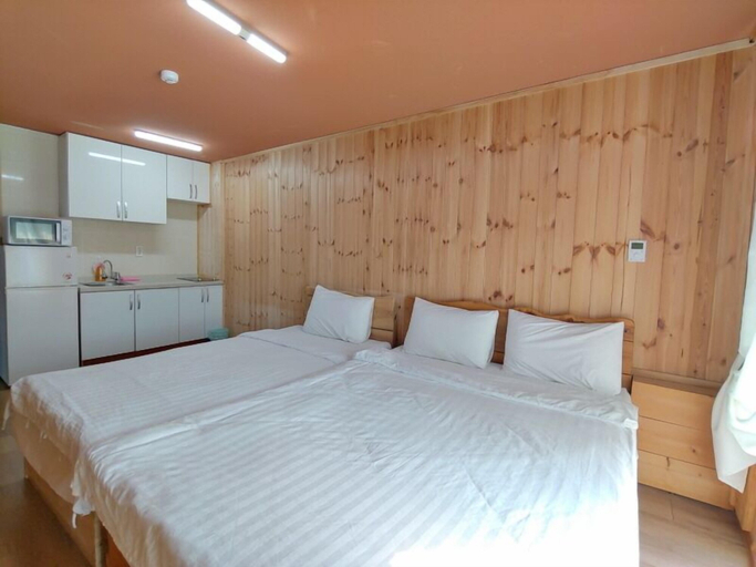 Bedroom 2, Jejuhanibaram, Jeju