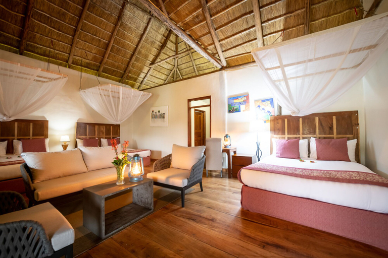 Bedroom 4, Crater Safari Lodge, Burahya