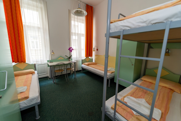 Bedroom 4, MP Hostel Budapest, Budapesti