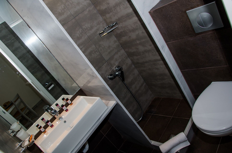 Bathroom 5, Bello Horizonte Rooms & Apartments, Peloponnese