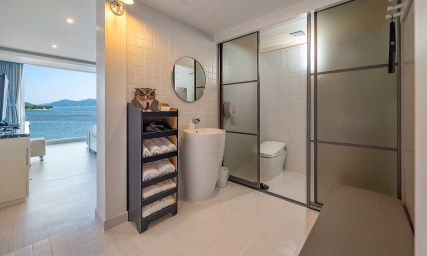 Bathroom, Owl Hotel, Sacheon