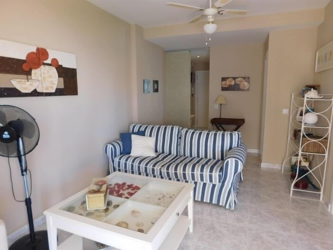 Others 4, Apartamento frente al mar 4 personas, Alicante