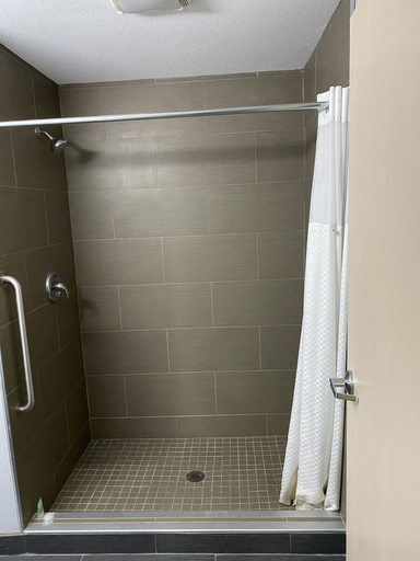 Bathroom 3, Hillside Motel, Delaware