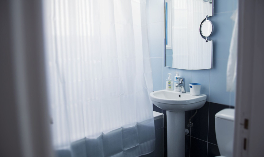 Bathroom 3, Anatoli 3BR Holiday Home Near the Beach