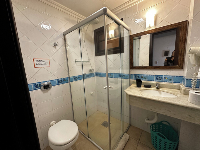 Bathroom 4, Pousada Pedra da Gaivota, Bombinhas