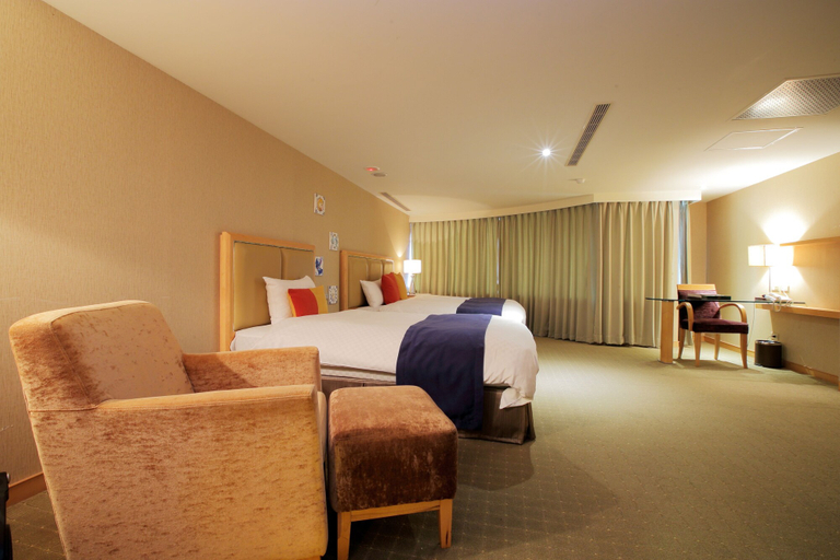 Bedroom 3, Jin Hua Hotel, Yilan