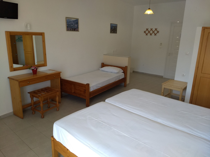 Bedroom 2, Despoina, Thessaly