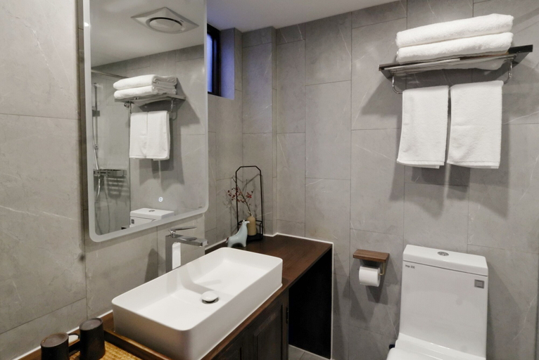 Bathroom, HongYi Home, Beijing