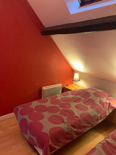 Bedroom 3, Gîtes de Montvaltin, Saône-et-Loire