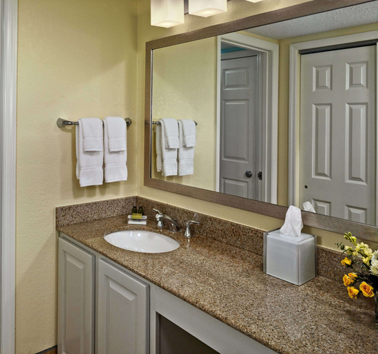 Bathroom 4, Sonesta ES Suites Cincinnati - Sharonville East, Cincinnati