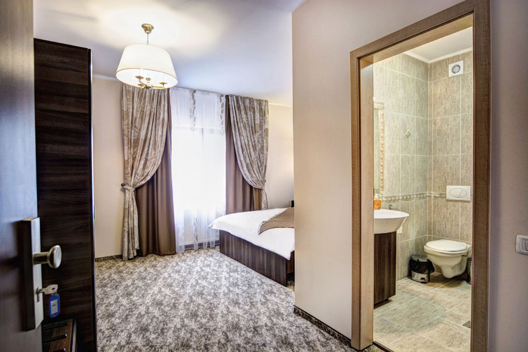 Bedroom 2, Poiana Viselor, Poiana Marului