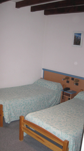 Bedroom 3, HOTEL RESTAURANT Le Traîneau, Isère