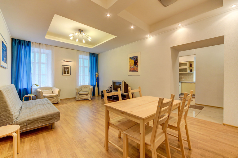 Others 5, STN Apartments near Hermitage, Sankt-Peterburg gorsovet