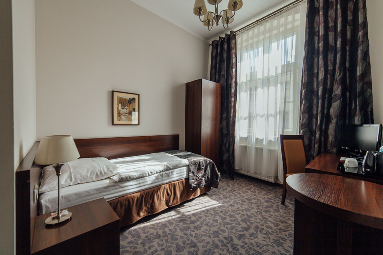 Bedroom 4, Hotel Rezydent, Kraków City