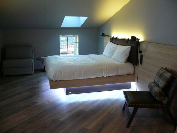 Bedroom 3, Moxy Lille City, Nord