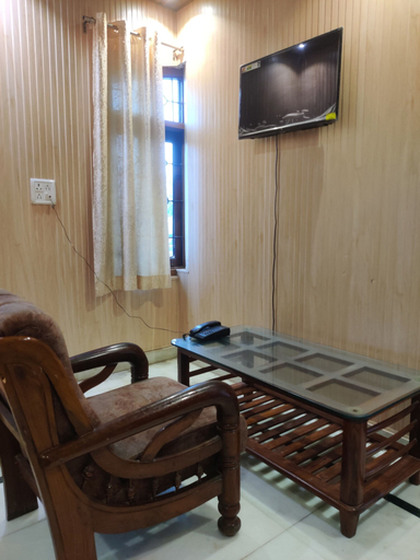 Others 5, Hotel Krishan Kanhiya, Jaunpur