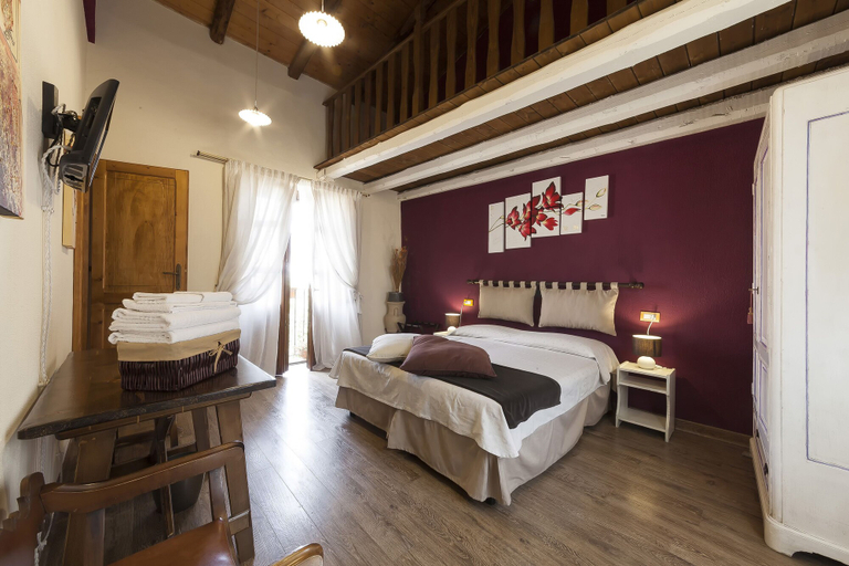 Bedroom 4, Anninnia B&B, Cagliari