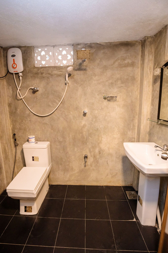 Bathroom 3, Unbound Hostel, Weligama