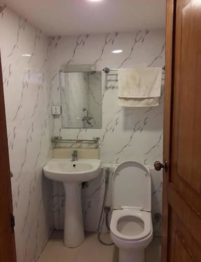 Bathroom 3, Saanvi Hotel, Bagmati