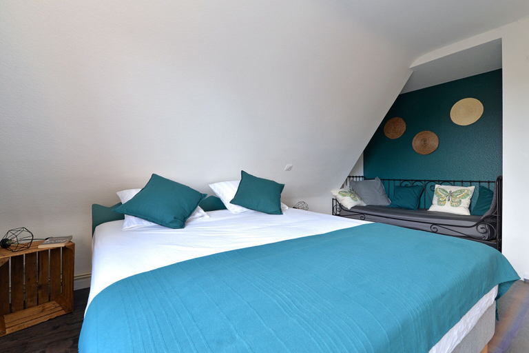 Bedroom 5, Entre Ried et Rhin, Bas-Rhin