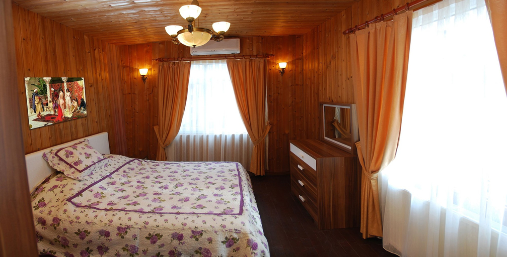 Others 2, Ali's Residence, Fatih