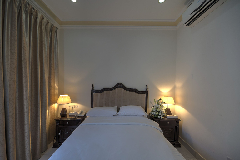 Bedroom 5, Royal Residence Hotel Apartments, Umm Al Quwain