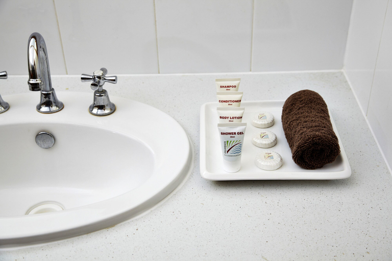 Bathroom 4, Kimberley Hotel Halls Creek, Halls Creek