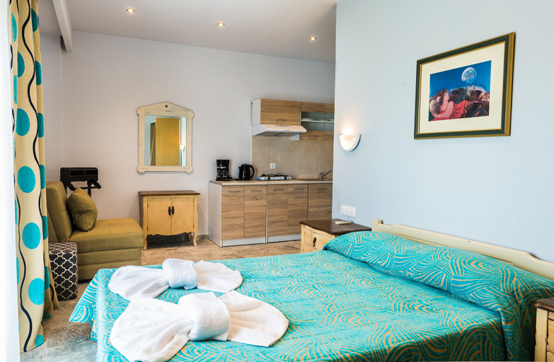Bedroom 3, Musela Studios, Crete