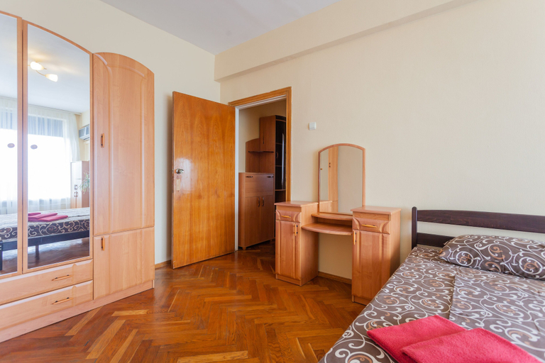 Bedroom 2, Apartments near Druzhby Narodov, Pechers'kyi