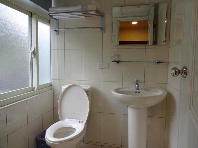 Bathroom 2, Come Inn Taipei 3, Taipei City