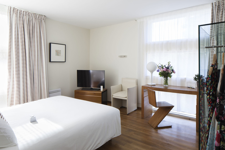 Bedroom 2, La Pérouse Nantes, Loire-Atlantique