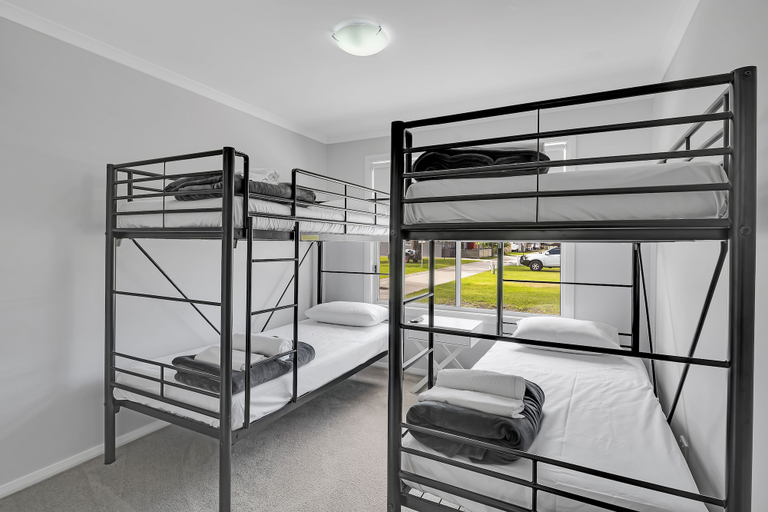 Bedroom 2, Ingenia Holidays Middle Rock, Port Stephens