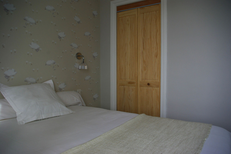 Bedroom 2, Hôtel d'Arvor, Morbihan