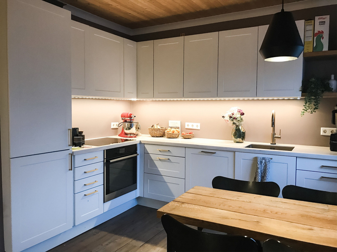 Others 4, Apartment J10, Hafnarfjörður
