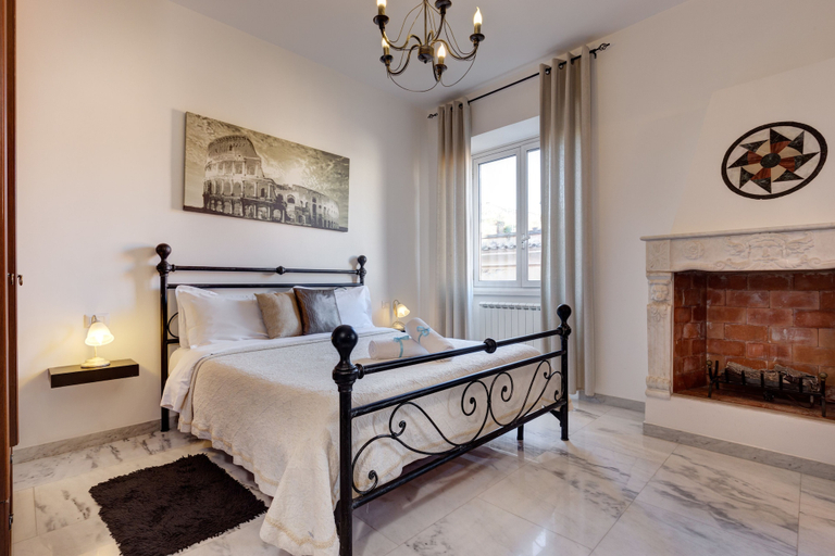 Bedroom 5, Little Rhome Suites, Roma