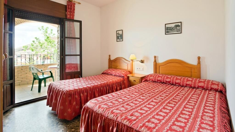 Bedroom 2, Labella Hostal Restaurante, Granada