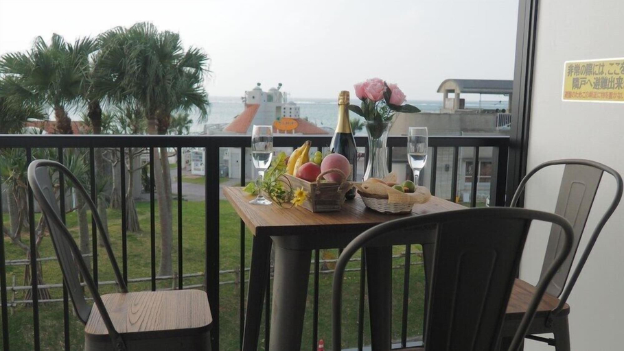 Others 5, Ocean View Araha 303, Chatan