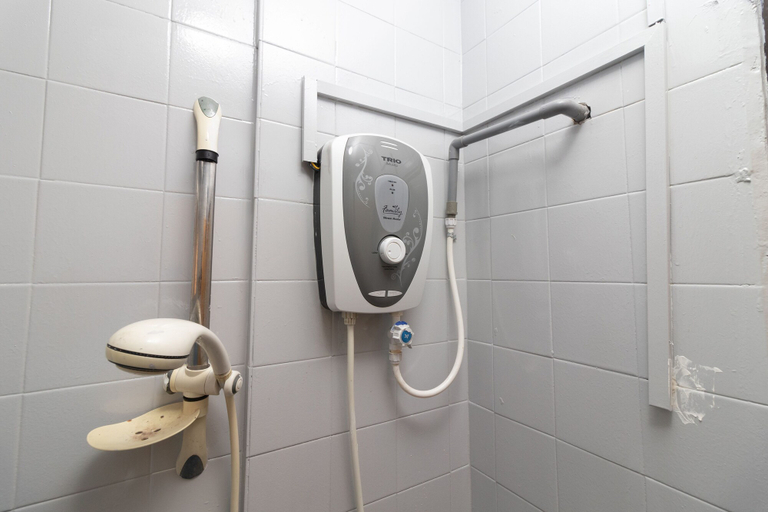 Bathroom 4, Garden City Melaka Raya by IdealHub, Malacca City