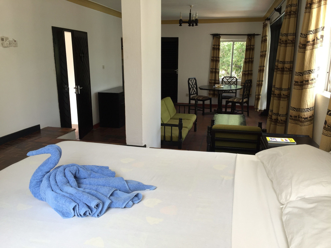 Bedroom 2, Wayside Beach Diani, Msambweni
