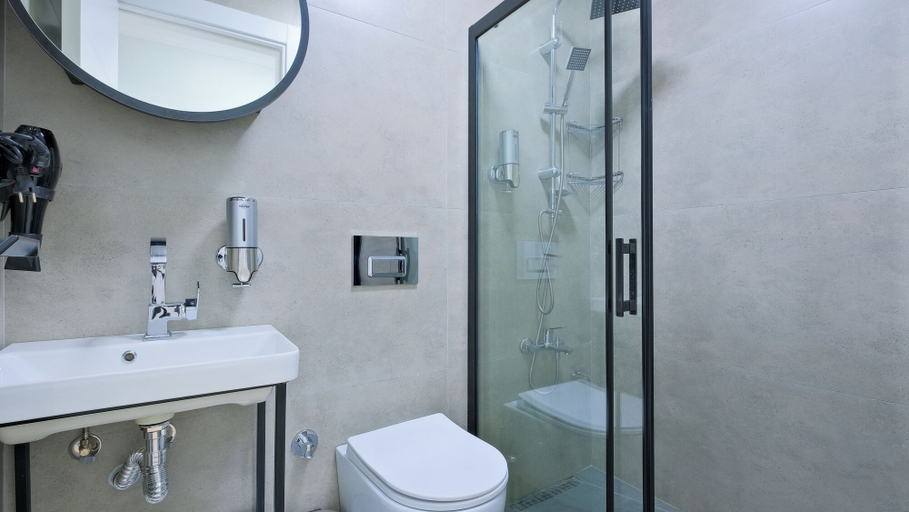 Bathroom 4, Central Flats Fethiye, Fethiye
