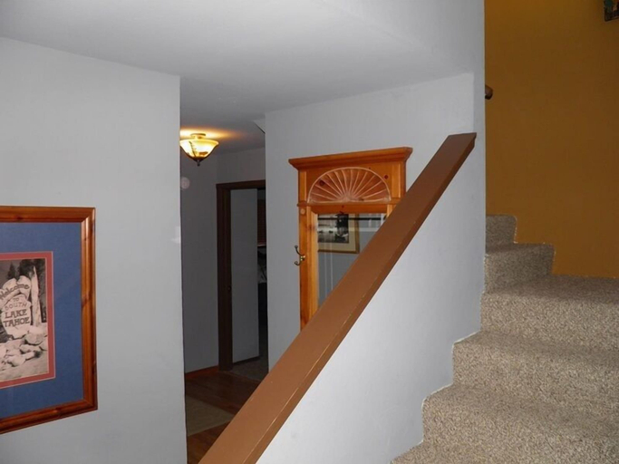 Others 5, 584 Alpine Dr, El Dorado