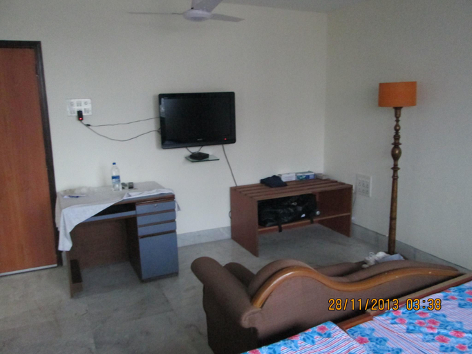 Others 5, Service Apartments Park Street, Kolkata
