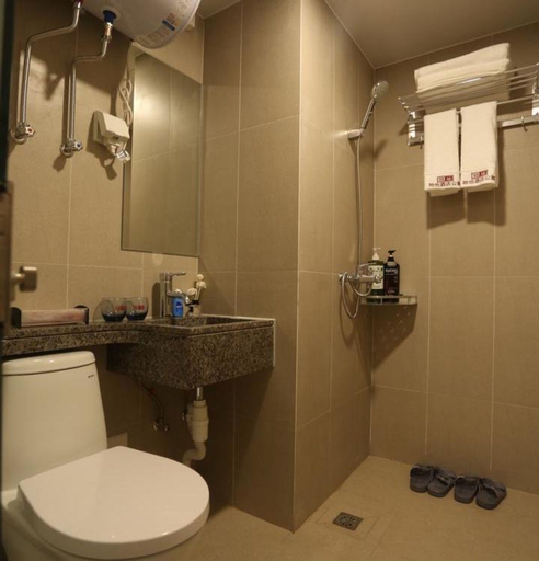 Bathroom, She&He Apartment Shenzhen University, Shenzhen