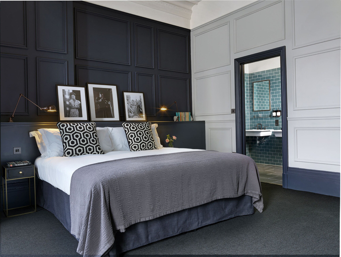 Bedroom 3, The George, Gloucestershire